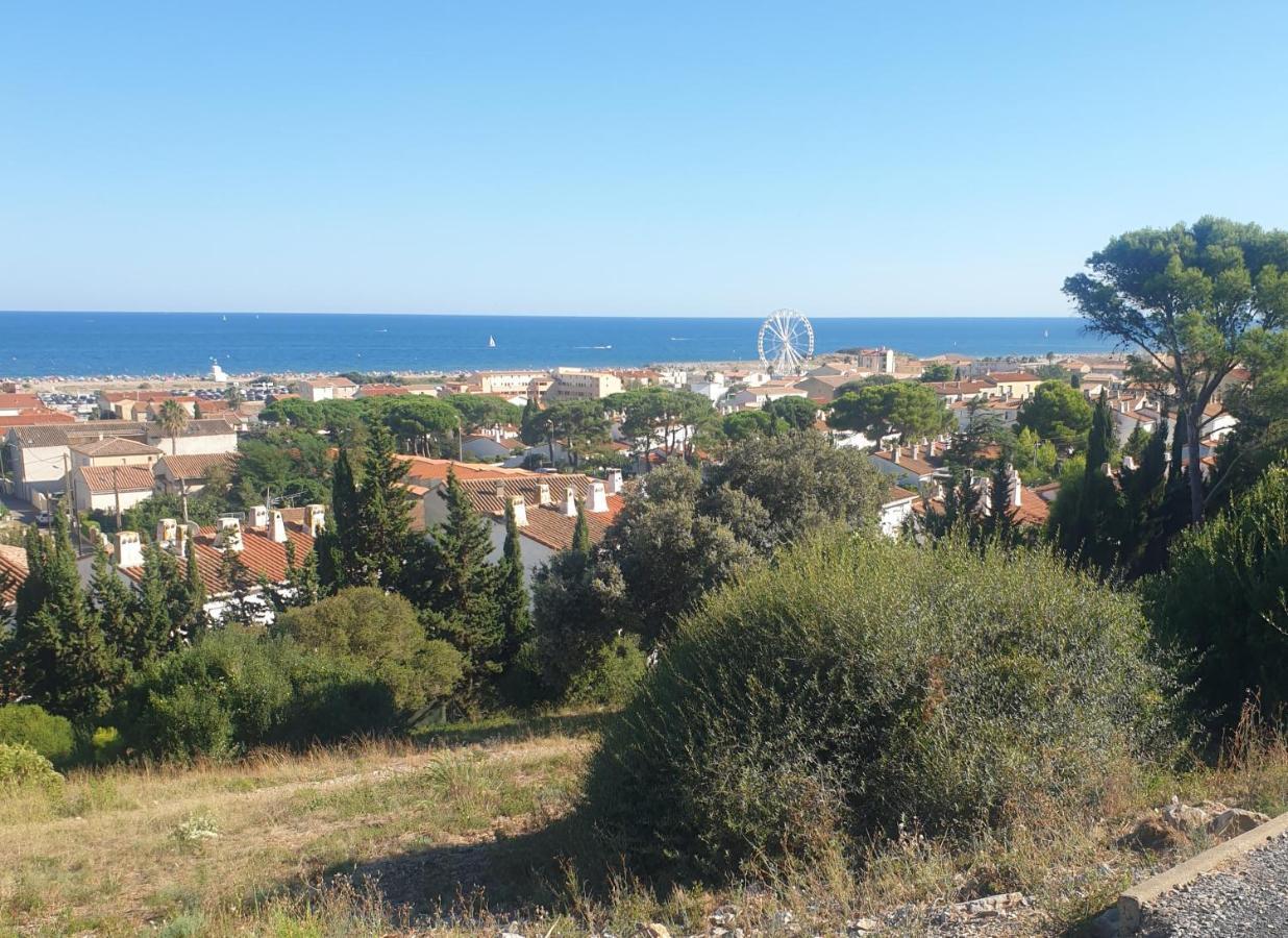 T2 Vue Mer Avec Parking Prive Saint-Pierre-la-Mer  Dış mekan fotoğraf