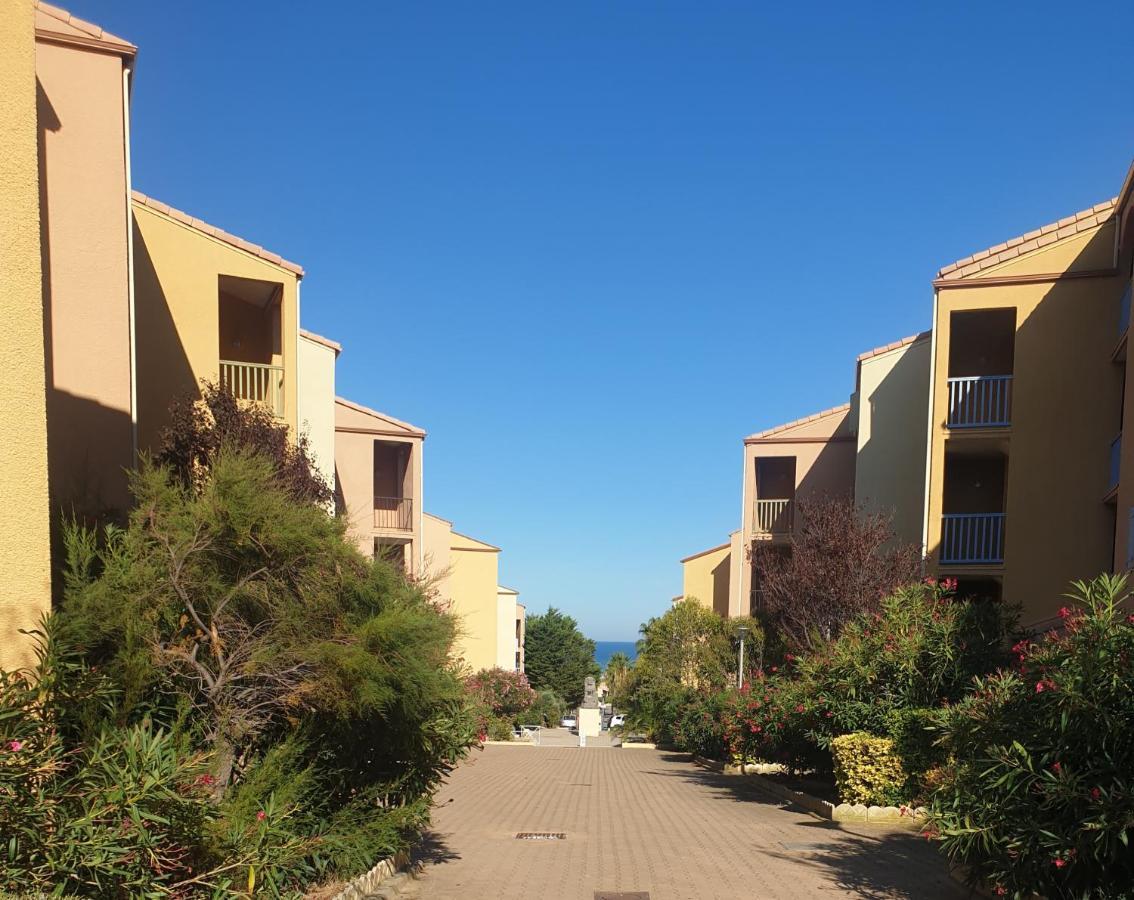 T2 Vue Mer Avec Parking Prive Saint-Pierre-la-Mer  Dış mekan fotoğraf