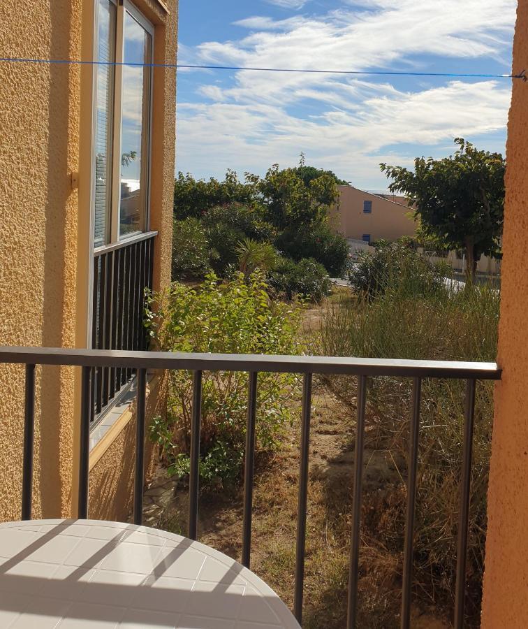 T2 Vue Mer Avec Parking Prive Saint-Pierre-la-Mer  Dış mekan fotoğraf