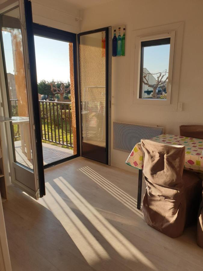 T2 Vue Mer Avec Parking Prive Saint-Pierre-la-Mer  Dış mekan fotoğraf