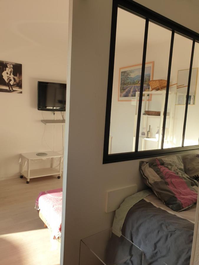 T2 Vue Mer Avec Parking Prive Saint-Pierre-la-Mer  Dış mekan fotoğraf